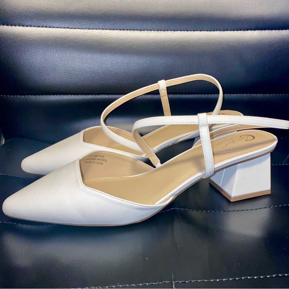 Elegant Cream Block Heel Women's Shoes